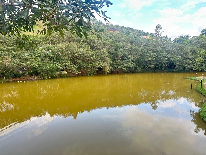 Lote de 1157 metros em condomínio fechado a venda por 165.000,00: 4ª foto da galeria de imagens do imóvel