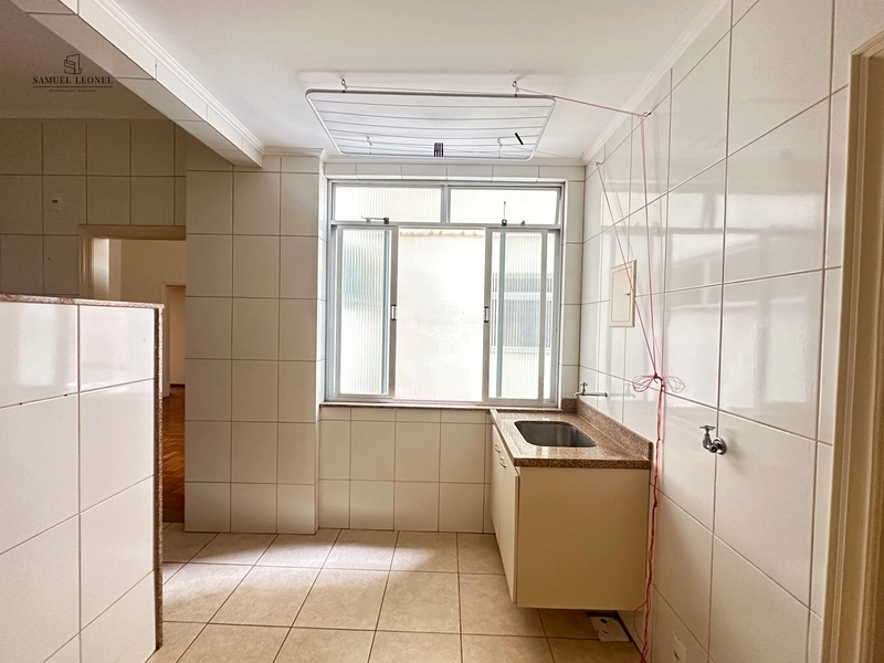 Apartamento de três quartos um suíte uma vaga no centro de JF a venda: 9ª foto da galeria de imagens do imóvel