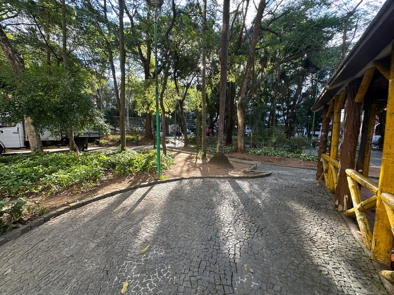Apartamento de três quartos um suíte uma vaga no centro de JF a venda: 21ª foto da galeria de imagens do imóvel