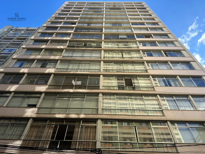 Apartamento de três quartos um suíte uma vaga no centro de JF a venda: 1ª foto da galeria de imagens do imóvel