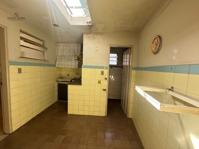 Casa de 7 dormitórios a venda no Bairu Juiz de Fora: 11ª foto da galeria de imagens do imóvel