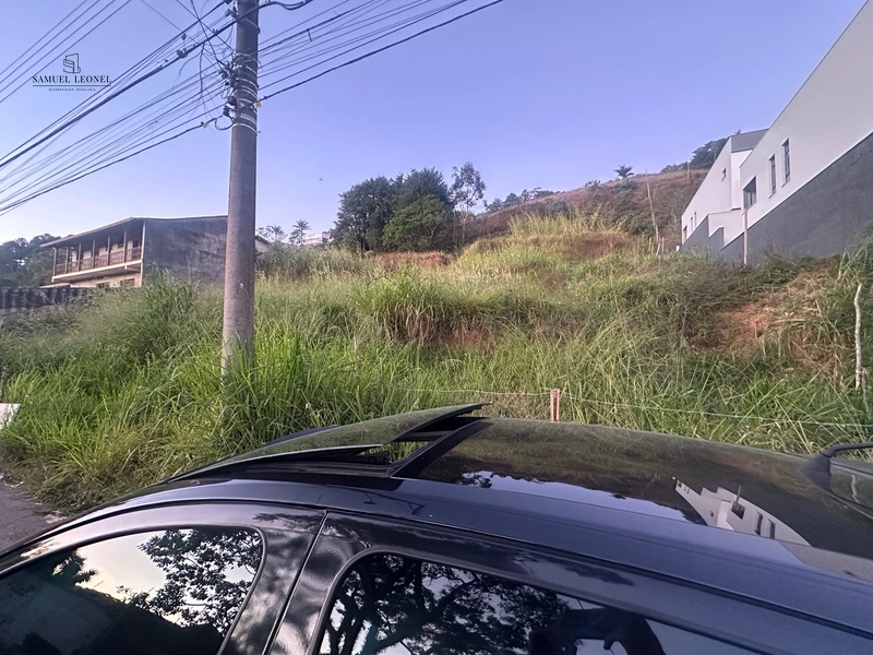Lote de 1050m2 em rua plana a venda: 3ª foto da galeria de imagens do imóvel