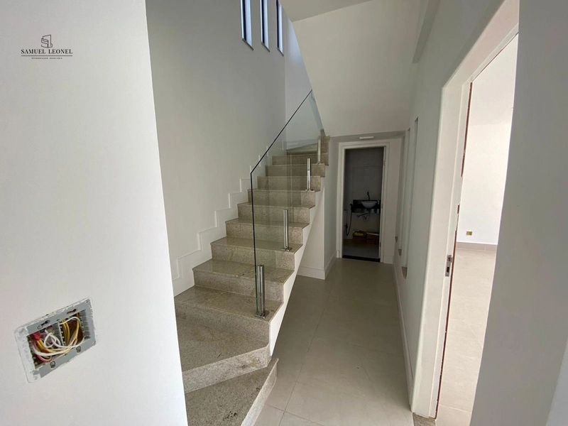 Casa nova a venda em condomínio fechado no bairro São Pedro JF: 4ª foto da galeria de imagens do imóvel