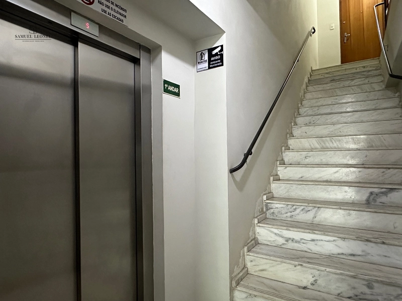 Apartamento de 2 quartos 1 suite com elevador e vaga no Grambery: 3ª foto da galeria de imagens do imóvel