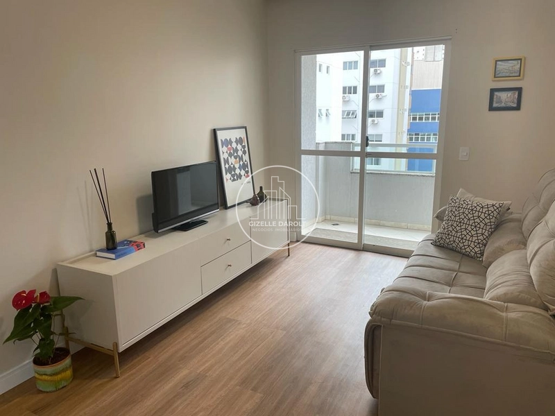 APARTAMENTO NA SEGUNDA QUADRA, PRONTO PARA MORAR: 2ª foto da galeria de imagens do imóvel