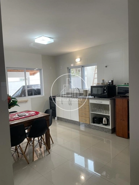 Casa no Bairro da Barra em Balneário Camboriú: 9ª foto da galeria de imagens do imóvel
