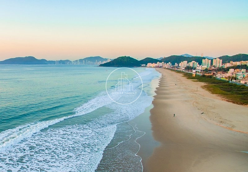 Em construção na Praia Brava em Itajaí: 1ª foto da galeria de imagens do imóvel