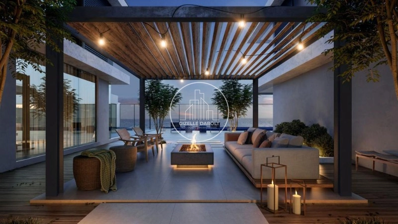 Apartamento na Praia Brava de frente para o Mar: 1ª foto da galeria de imagens do imóvel