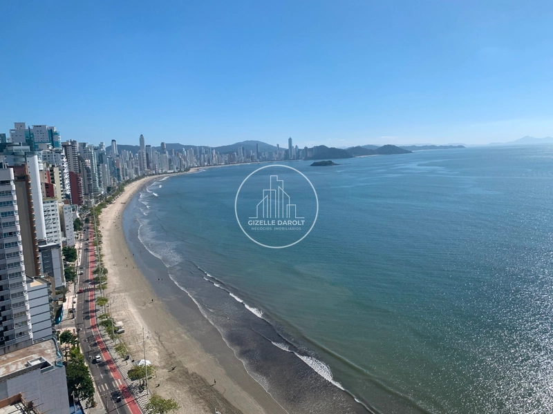 Apartamento frente Mar, Barra Sul em Balneário Camboriú: 3ª foto da galeria de imagens do imóvel