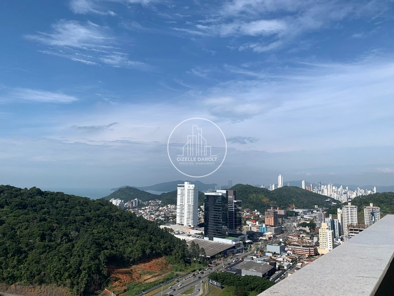 Locação Anual na Praia Brava, Vista para o Mar: 16ª foto da galeria de imagens do imóvel