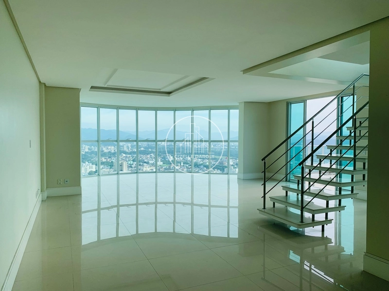 COBERTURA DUPLEX EM BALNEÁRIO CAMBORIÚ: 2ª foto da galeria de imagens do imóvel