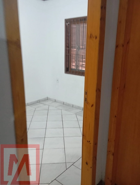 Casa á venda: 3ª foto da galeria de imagens do imóvel