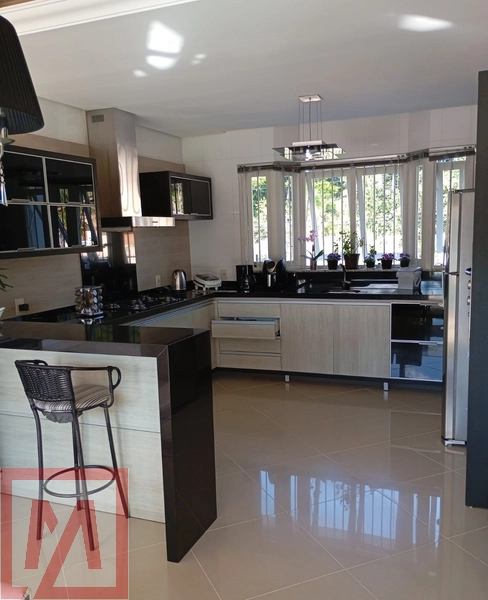 VENDE-SE CASA DE ALTO PADRÃO COMPLETA: 6ª foto da galeria de imagens do imóvel
