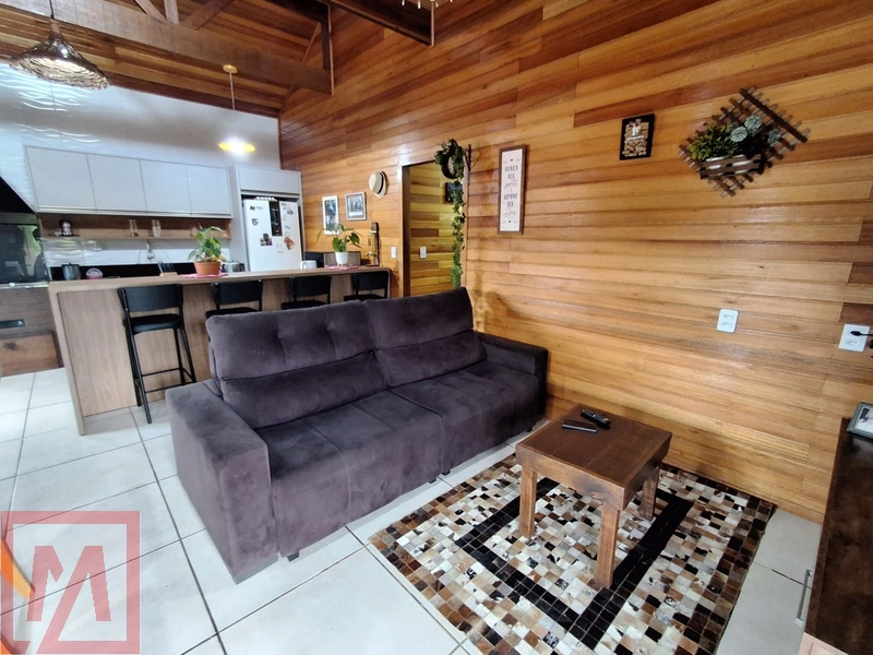 Vende-se linda casa de Madeira: 5ª foto da galeria de imagens do imóvel