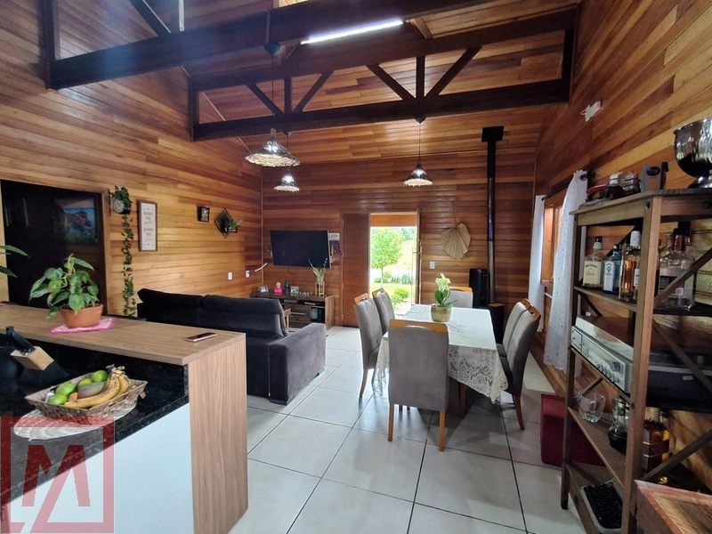 Vende-se linda casa de Madeira: 7ª foto da galeria de imagens do imóvel