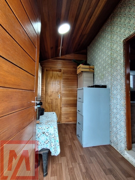 Vende-se linda casa de Madeira: 13ª foto da galeria de imagens do imóvel