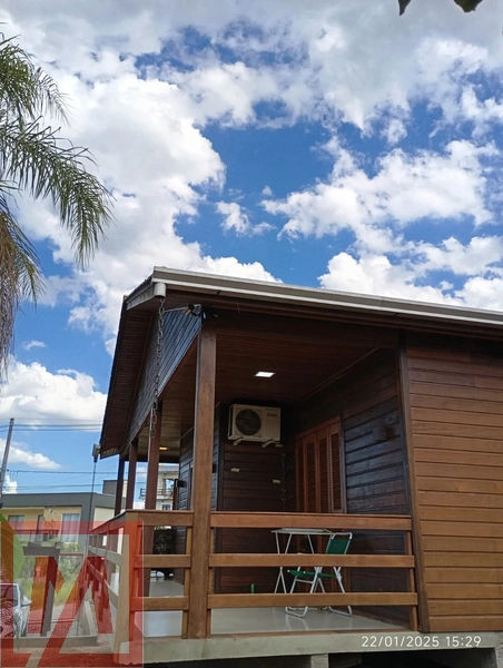 Casa de Madeira planejada á venda: 3ª foto da galeria de imagens do imóvel