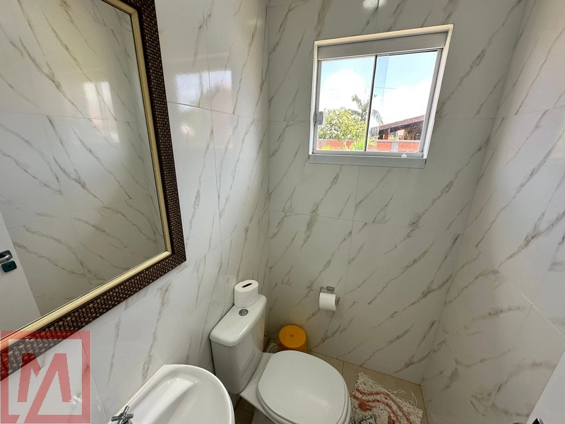 Casa na praia á venda em Imbé: 5ª foto da galeria de imagens do imóvel