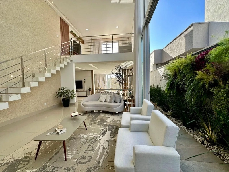 Casa em condomínio à venda em Senador Canedo, Jardim Veneza