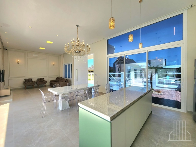 BELÍSSIMA CASA A VENDA COM 3 DORMITÓRIOS E 1 SUÍTE!: 8ª foto da galeria de imagens do imóvel