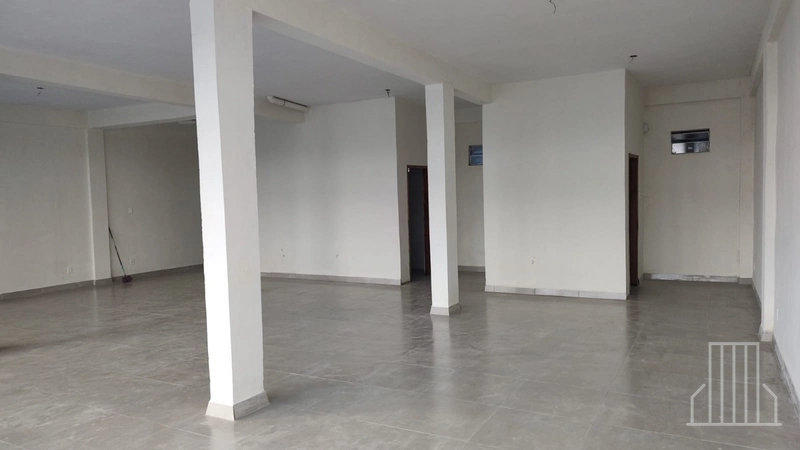 SALA COMERCIAL PARA LOCAÇÃO - PERTO DE TUDO NO BAIRRO ARAÇA!: 4ª foto da galeria de imagens do imóvel