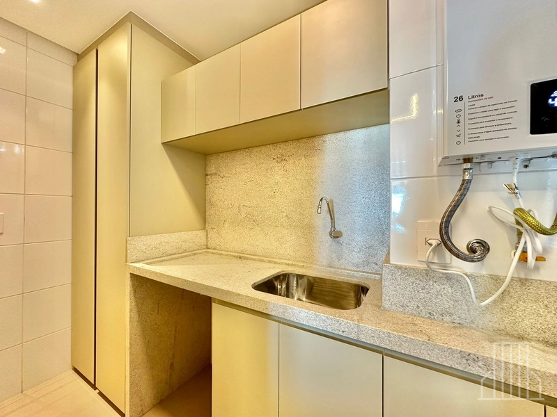 ELEGANTE APARTAMENTO EM BAIRRO TRANQUILO!: 16ª foto da galeria de imagens do imóvel
