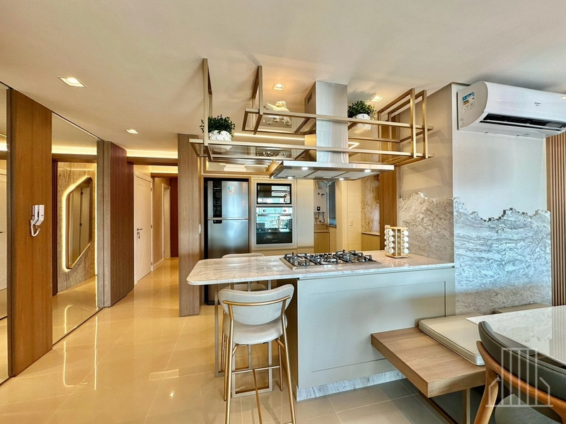 ELEGANTE APARTAMENTO EM BAIRRO TRANQUILO!: 14ª foto da galeria de imagens do imóvel
