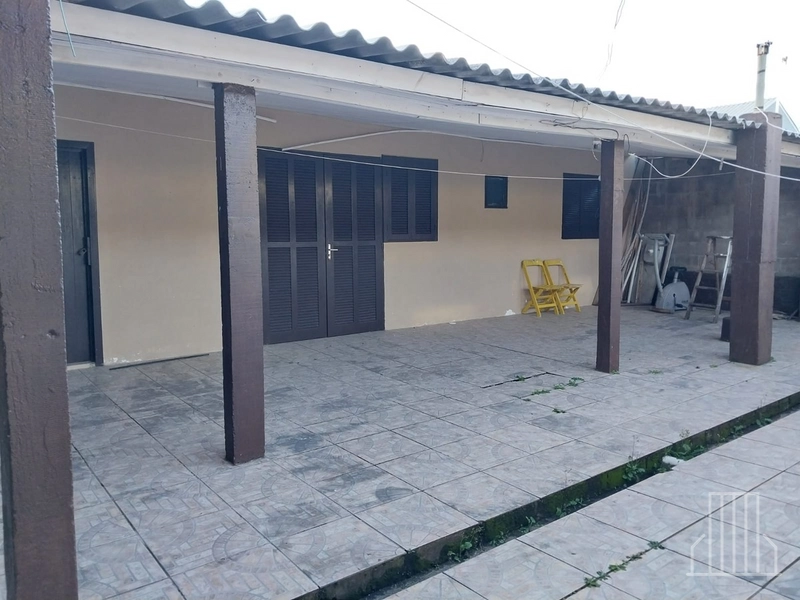 LINDA CASA À VENDA COM 3 DORMITÓRIOS NO BAIRRO CURUMIM!: 2ª foto da galeria de imagens do imóvel