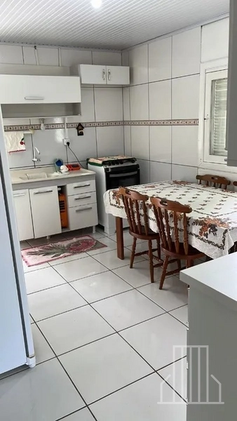 EXCELENTE CASA À VENDA NO BAIRRO ARROIO TEIXEIRA EM CAPÃO DA CANOA!: 6ª foto da galeria de imagens do imóvel