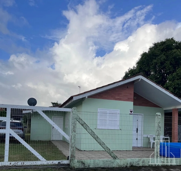 EXCELENTE CASA À VENDA NO BAIRRO ARROIO TEIXEIRA EM CAPÃO DA CANOA!: 1ª foto da galeria de imagens do imóvel