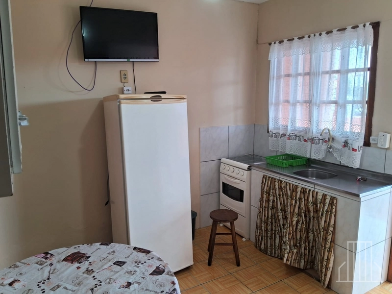 LINDA POUSADA À VENDA NO BAIRRO ARCO ÍRIS EM CAPÃO DA CANOA!: 2ª foto da galeria de imagens do imóvel