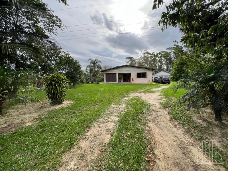 Sítio de 1,5 Hectares com Casa Completa e Infraestrutura de Lazer!: 4ª foto da galeria de imagens do imóvel