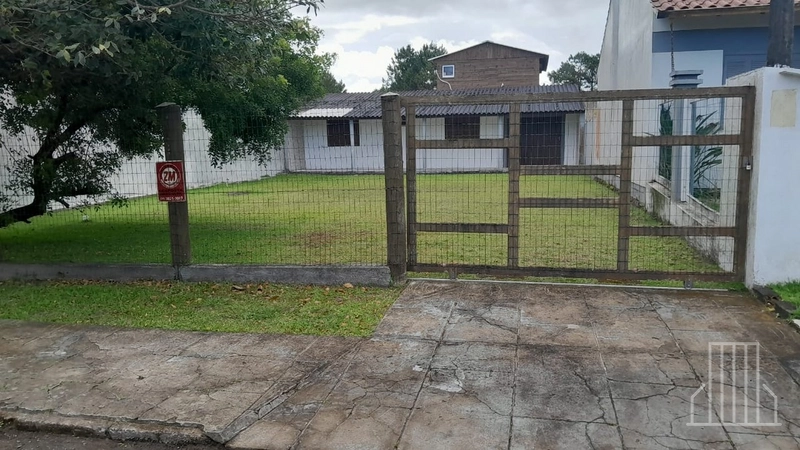 EXCELENTE CASA PARA LOCAÇÃO ANUAL EM CAPÃO NOVO – VILLAGE: 1ª foto da galeria de imagens do imóvel