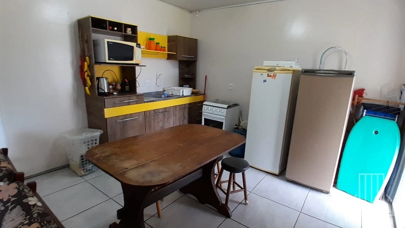 EXCELENTE CASA PARA LOCAÇÃO ANUAL EM CAPÃO NOVO – VILLAGE: 6ª foto da galeria de imagens do imóvel