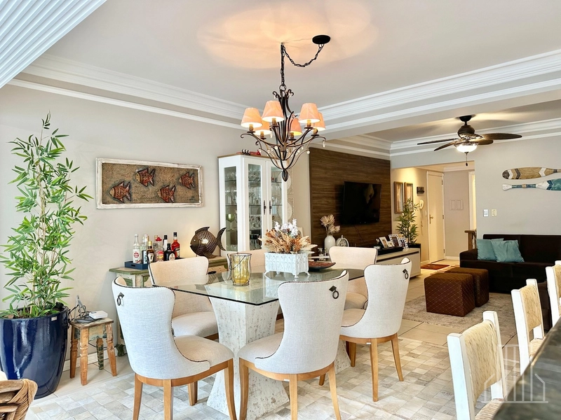 Apartamento Mobiliado com Vista Mar Incrível à Venda: 1ª foto da galeria de imagens do imóvel