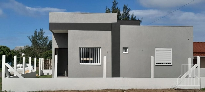LINDÍSSIMA CASA À VENDA NO BAIRRO PRAIA DO BARCO EM CAPÃO DA CANOA: 6ª foto da galeria de imagens do imóvel