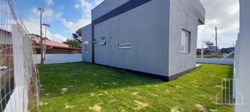 LINDÍSSIMA CASA À VENDA NO BAIRRO PRAIA DO BARCO EM CAPÃO DA CANOA: 7ª foto da galeria de imagens do imóvel