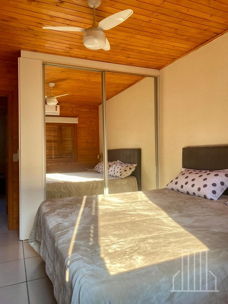 LINDÍSSIMA CASA DE MADEIRA DE LEI ITAÚBA EM CAPÃO NOVO!: 11ª foto da galeria de imagens do imóvel