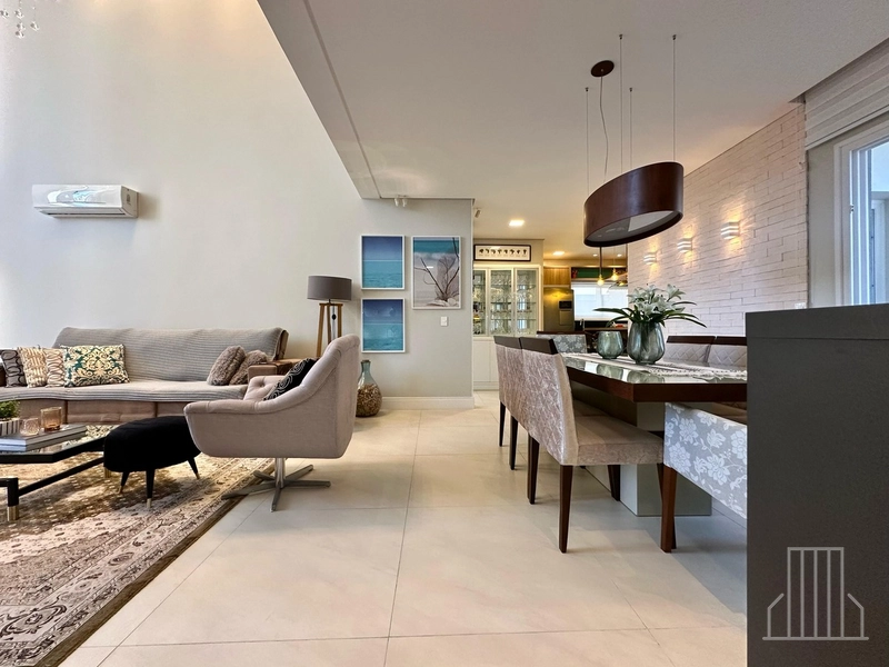ESPETACULAR CASA EM CONDOMÍNIO FECHADO EM XANGRI-LÁ!: 6ª foto da galeria de imagens do imóvel