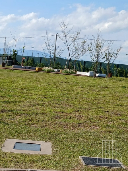 EXCELENTE LOTE À VENDA EM CONDOMÍNIO FECHADO EM XANGRI-LÁ!: 1ª foto da galeria de imagens do imóvel