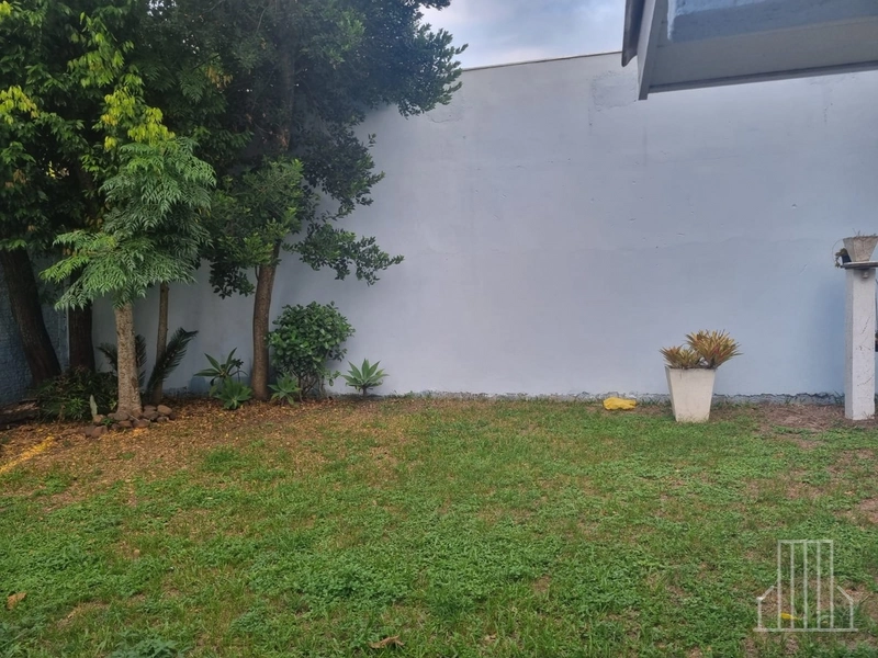 CASA PARA ALUGUEL ANUAL EM CAPÃO NOVO: 6ª foto da galeria de imagens do imóvel