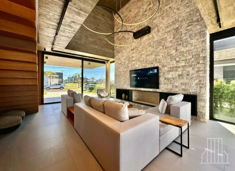 ESPETACULAR CASA DE ALTO PADRÃO NO CONDOMÍNIO COSTA SERENA –: 6ª foto da galeria de imagens do imóvel