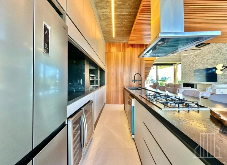 ESPETACULAR CASA DE ALTO PADRÃO NO CONDOMÍNIO COSTA SERENA –: 17ª foto da galeria de imagens do imóvel