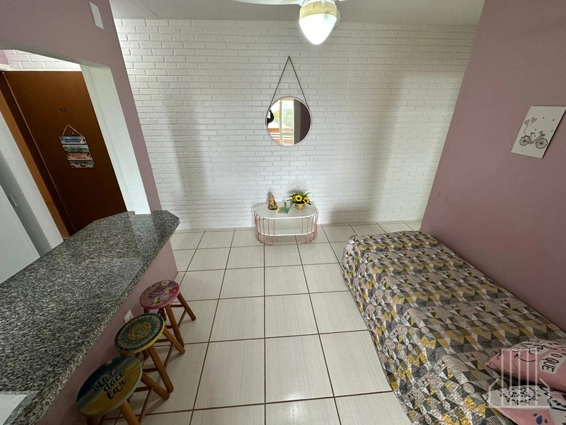 Apartamento Mobiliado a 70 Metros da Praia em Capão Novo: 4ª foto da galeria de imagens do imóvel