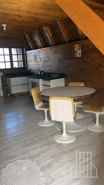 Casa com 2 Quartos, Piscina e Churrasqueira – Alugue Anualmente!: 8ª foto da galeria de imagens do imóvel