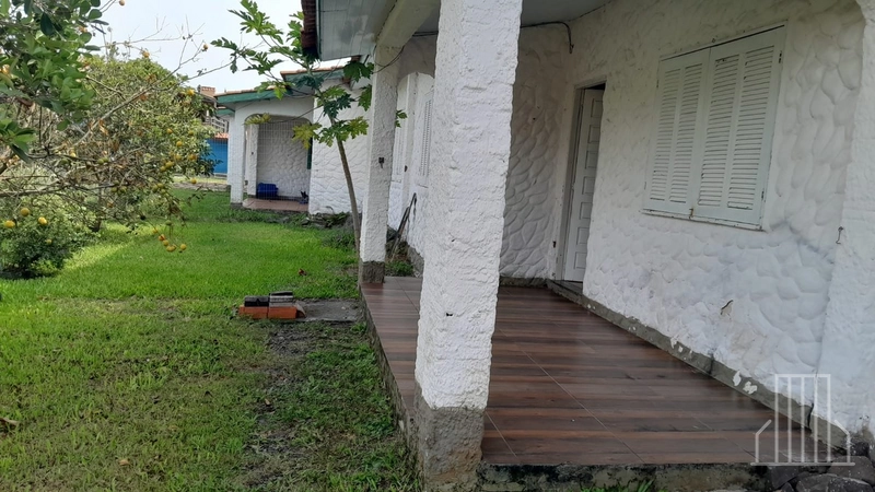 EXCELENTE CASA EM CONDOMÍNIO RESIDENCIAL FECHADO PARA LOCAÇÃO ANUAL: 1ª foto da galeria de imagens do imóvel