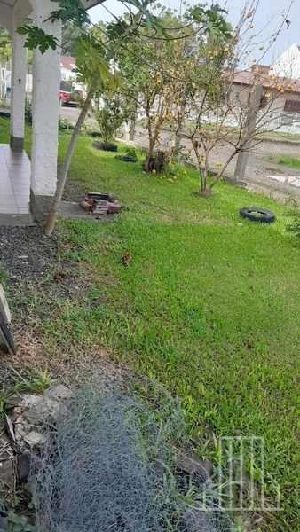 EXCELENTE CASA EM CONDOMÍNIO RESIDENCIAL FECHADO PARA LOCAÇÃO ANUAL: 2ª foto da galeria de imagens do imóvel