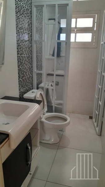 EXCELENTE CASA EM CONDOMÍNIO RESIDENCIAL FECHADO PARA LOCAÇÃO ANUAL: 12ª foto da galeria de imagens do imóvel