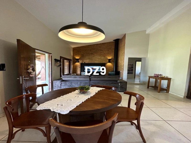 CASA COM 3 DORMITÓRIOS: 7ª foto da galeria de imagens do imóvel