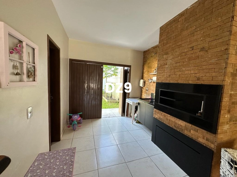 CASA COM 3 DORMITÓRIOS: 6ª foto da galeria de imagens do imóvel
